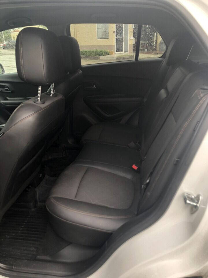 2022 Chevrolet Trax SUV / Crossover - $16,500