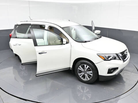 2017 Nissan Pathfinder