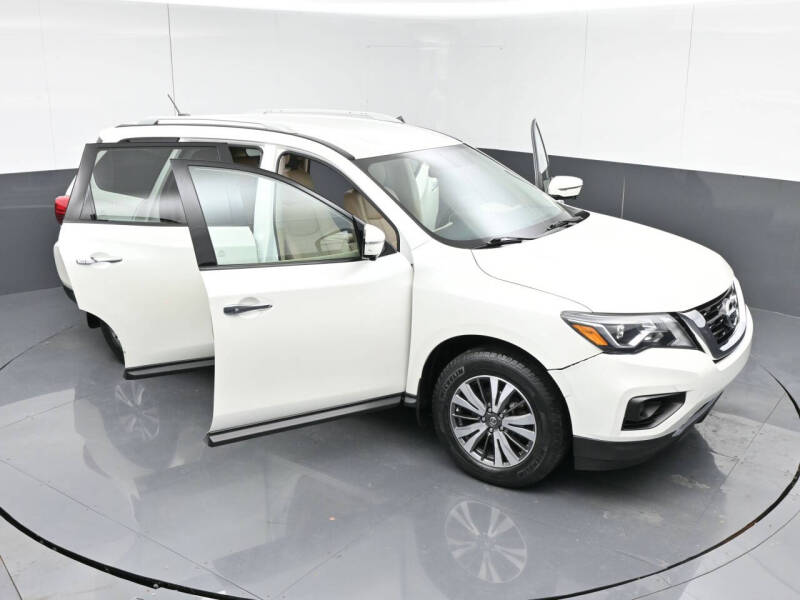 2017 Nissan Pathfinder