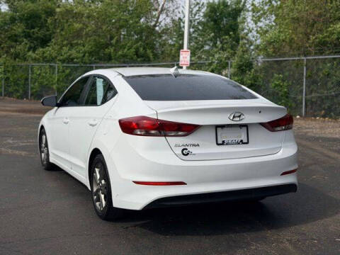 2018 Hyundai Elantra