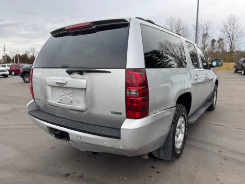 2011 Chevrolet Suburban LT