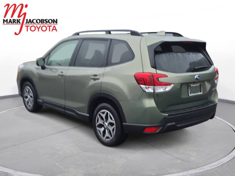 2020 Subaru Forester Premium