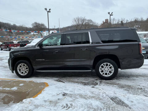2017 GMC Yukon XL SLT