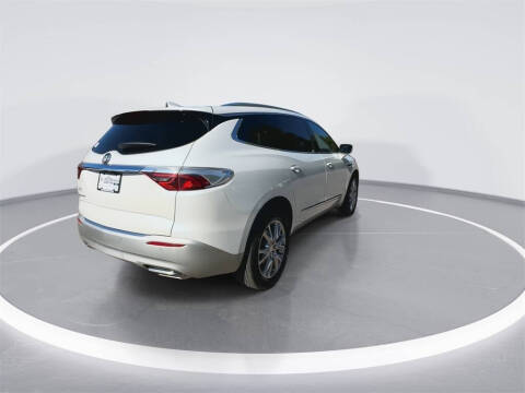 2022 Buick Enclave Premium