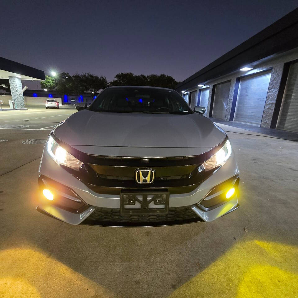 2021 Honda Civic for sale at MOTOR VILLAGE LLC in Houston, TX