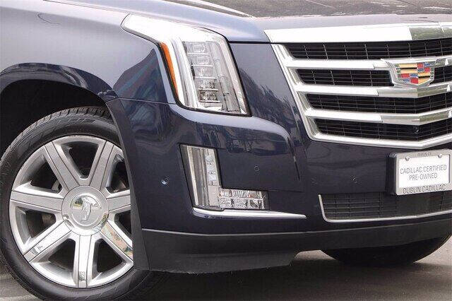 2017 Cadillac Escalade Premium Luxury