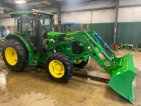 2017 John Deere 5100