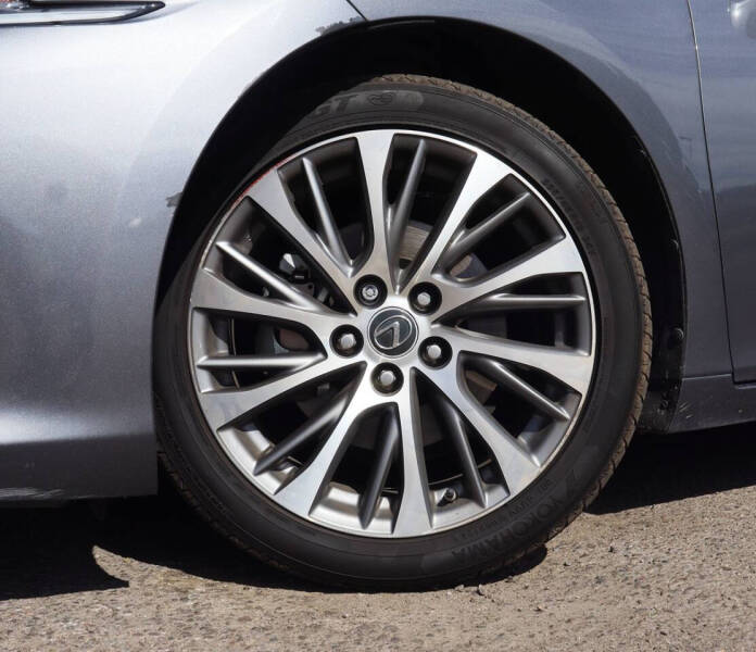 2020 Lexus ES 350