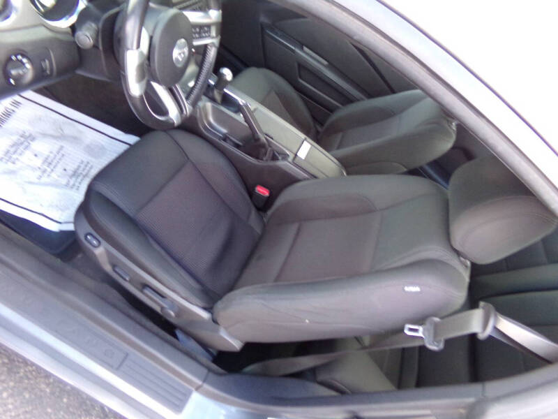 2014 Ford Mustang V6