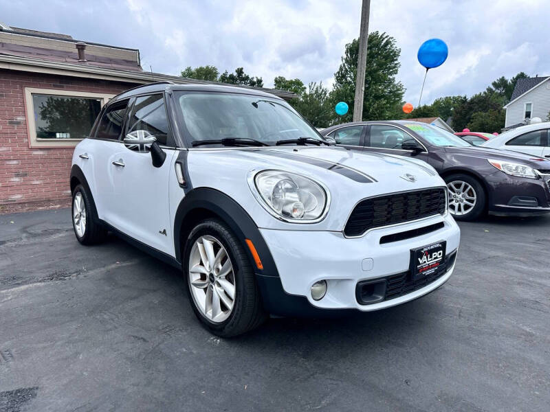 Used 2011 MINI Countryman Countryman S 4WD with VIN WMWZC5C53BWM10033 for sale in Valparaiso, IN