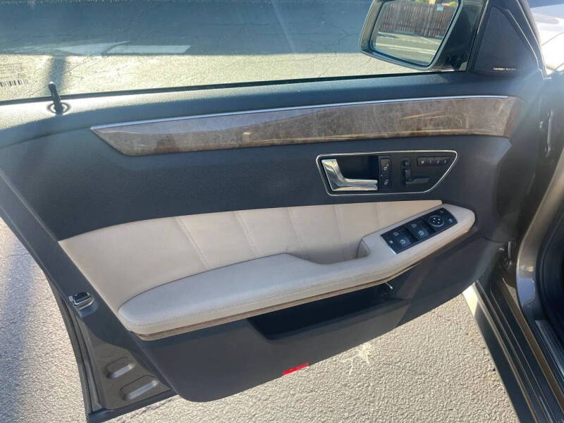 2011 Mercedes-Benz E-Class