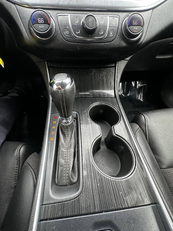 2017 Chevrolet Impala LT