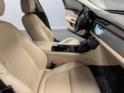 2020 Jaguar XF 25t Premium