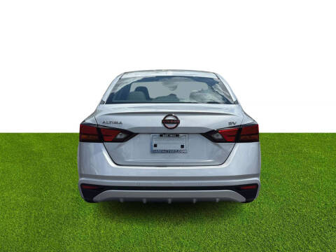 2023 Nissan Altima 2.5 SV