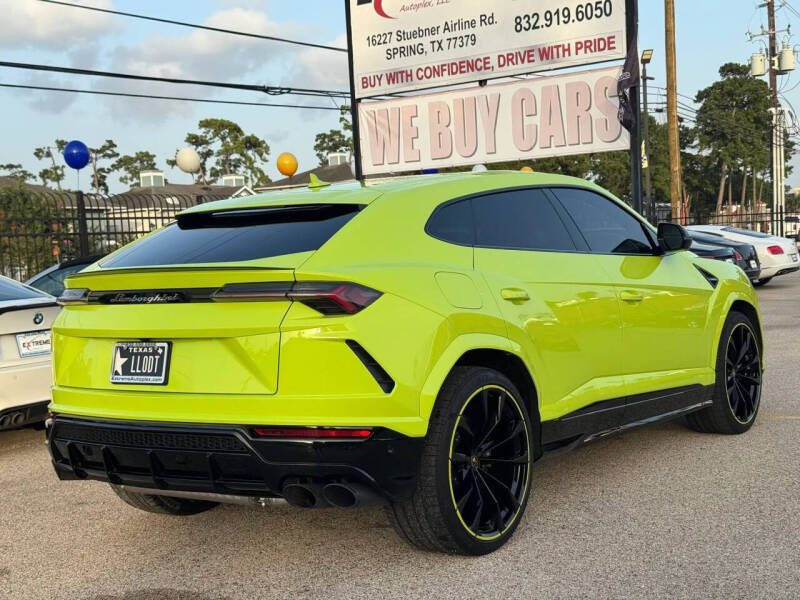 2022 Lamborghini Urus