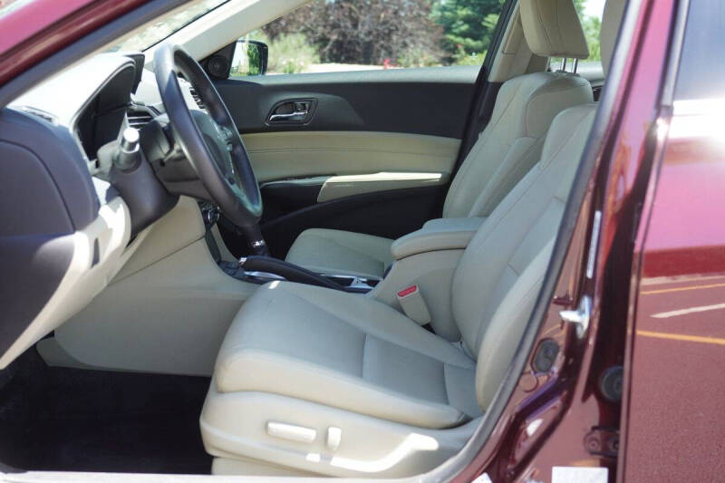2016 Acura ILX w/Tech