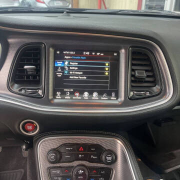 2016 Dodge Challenger SRT Hellcat