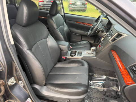 2011 Subaru Outback 2.5i Limited