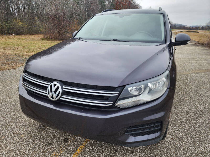 2016 Volkswagen Tiguan SE photo 3