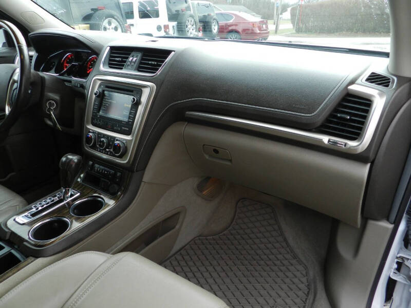 2016 GMC Acadia Denali