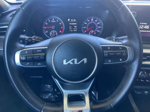 2022 Kia K5