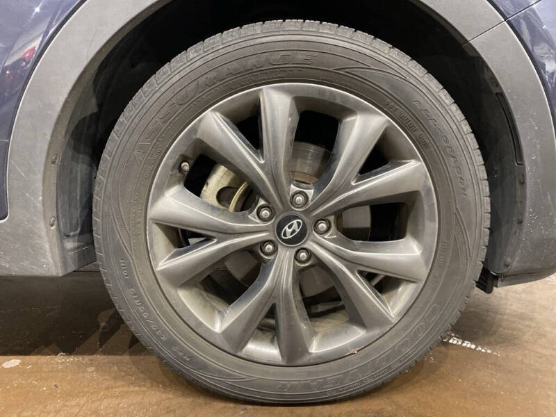 2017 Hyundai Santa Fe Sport 2.0T Ultimate