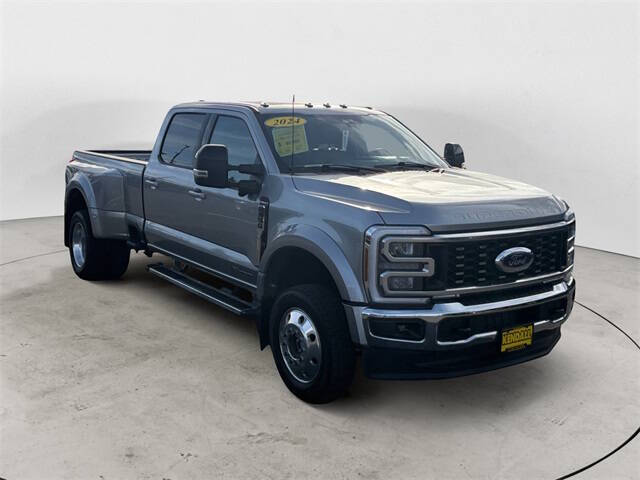 2024 Ford F-450 Super Duty Lariat