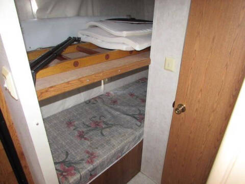 1998 Damon HORNET 31F