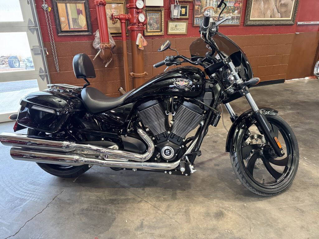2007 Victory Vegas™ 8-Ball 2