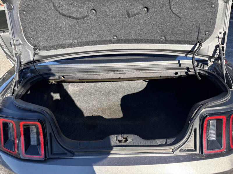 2013 Ford Mustang V6