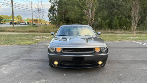 2012 Dodge Challenger R/T Plus