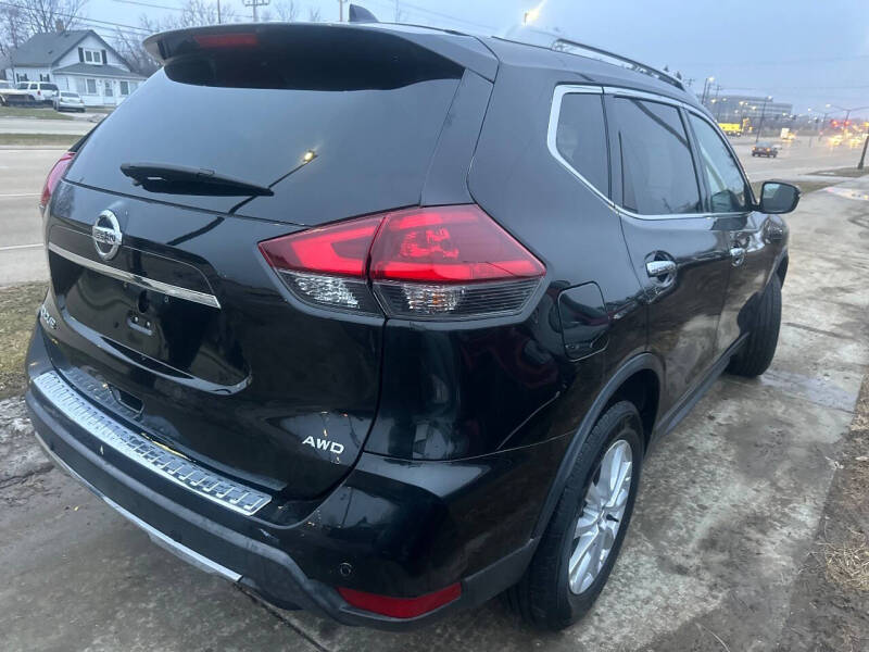2019 Nissan Rogue SV