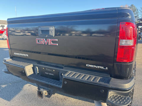 2018 GMC Sierra 2500HD Denali