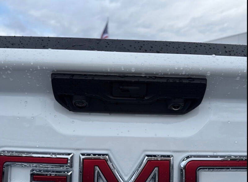 2026 GMC Sierra 1500 Elevation Standard