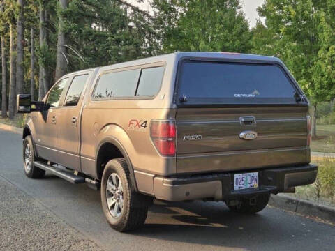 2012 Ford F-150 for sale at CLEAR CHOICE AUTOMOTIVE in Milwaukie OR