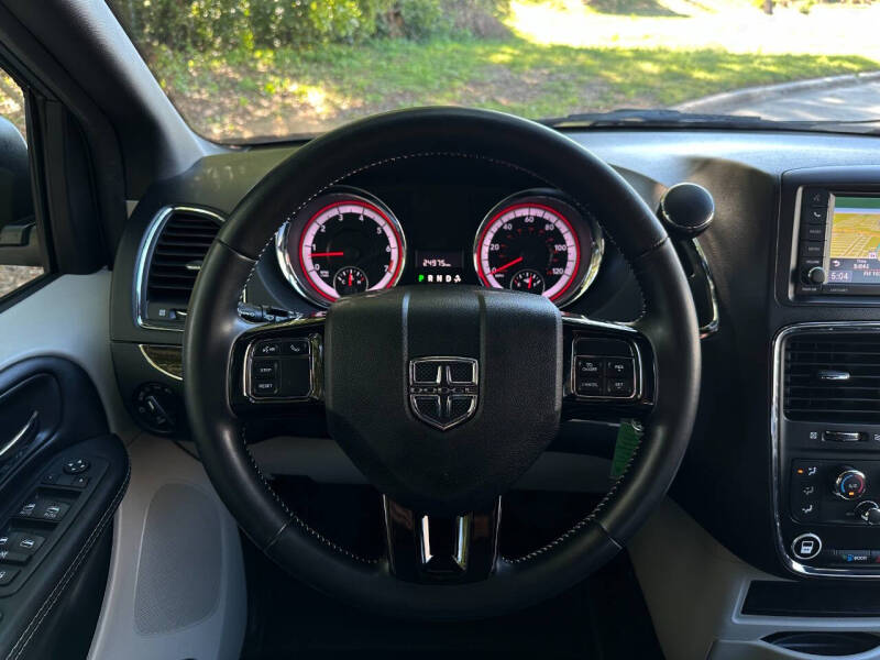 2020 Dodge Grand Caravan SXT