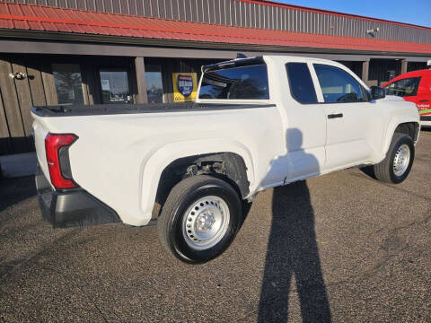 2024 Toyota Tacoma SR