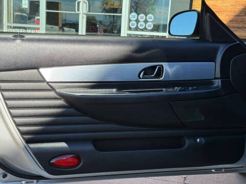 2004 Ford Thunderbird Deluxe