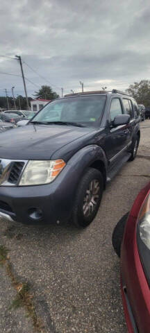 2012 Nissan Pathfinder LE
