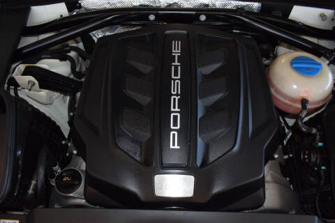 2016 Porsche Macan S