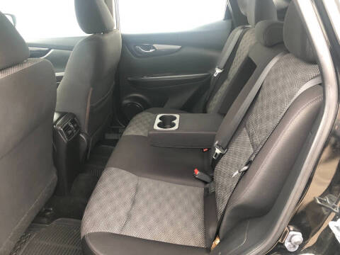 2018 Nissan Rogue Sport SV