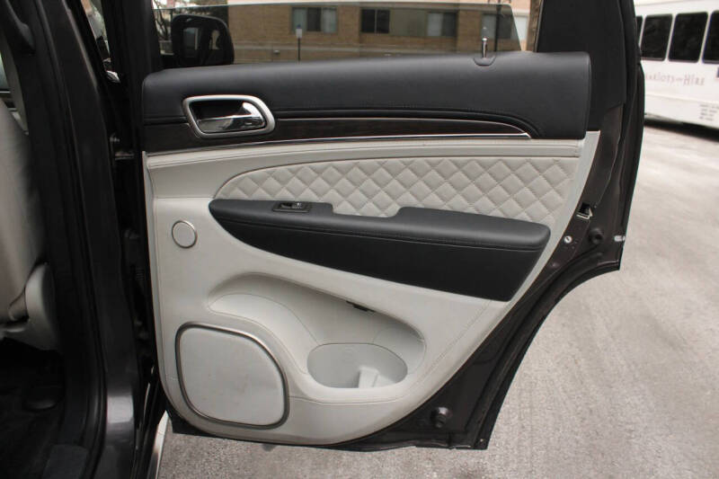 2017 Jeep Grand Cherokee Summit