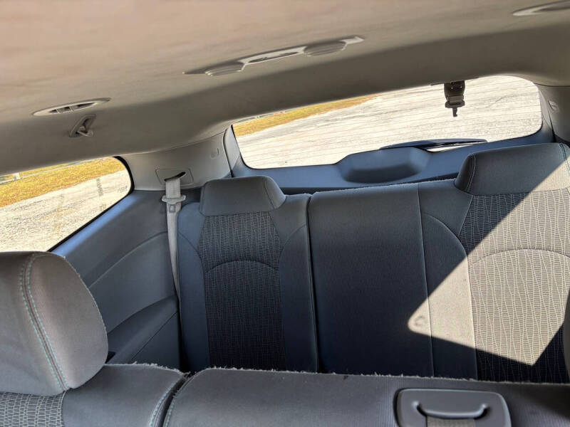 2017 Chevrolet Traverse LS