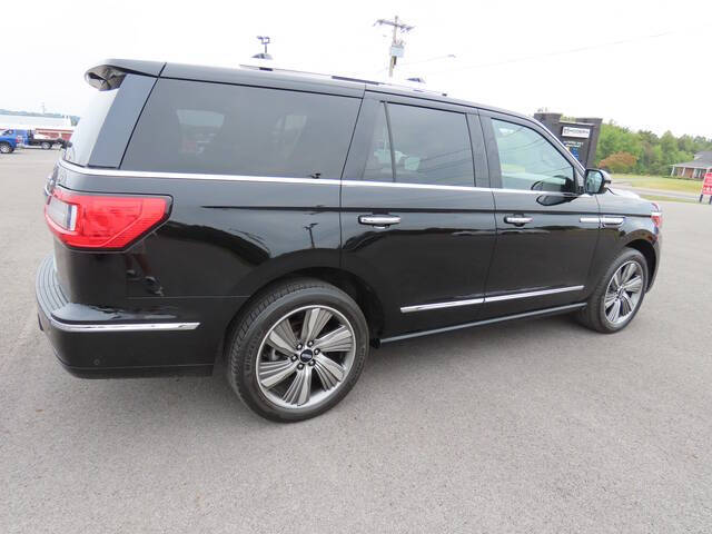 2018 Lincoln Navigator for sale at Modern Automotive Group LLC in Lafayette, TN