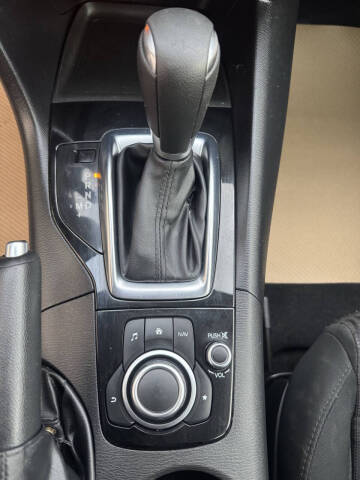 2016 Mazda MAZDA3 i Sport