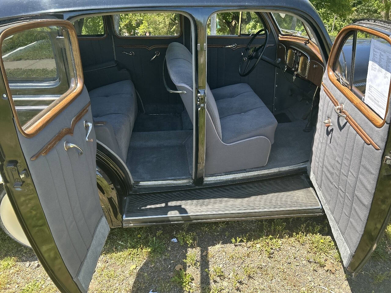 1936 Chrysler Airflow 18
