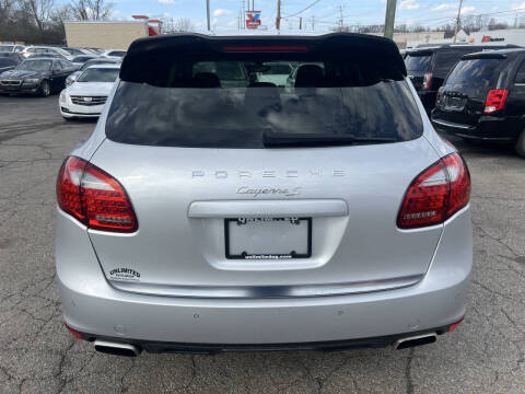 2014 Porsche Cayenne S Hybrid