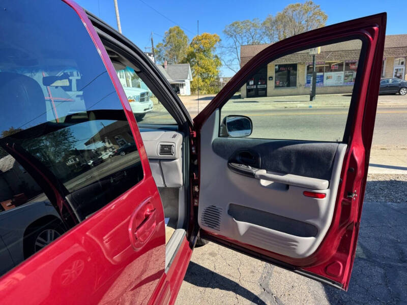 2002 Chevrolet Venture Warner Brothers