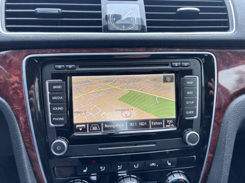 2013 Volkswagen Passat TDI SEL Premium