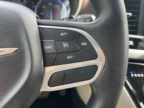 2020 Chrysler Voyager LXi